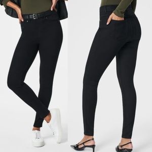 SPANX Ankle High Rise Skinny Jeans: Black